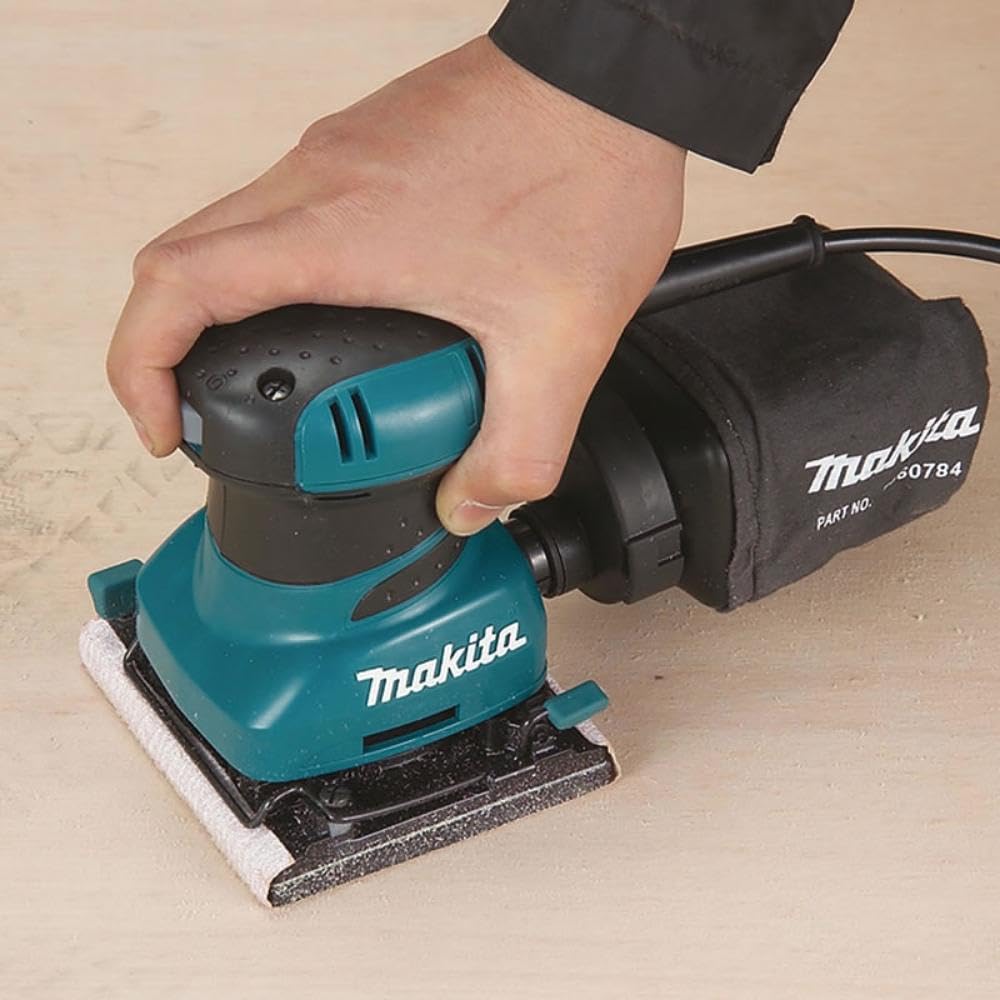 1/4 in. Sheet Finishing Sander U735086