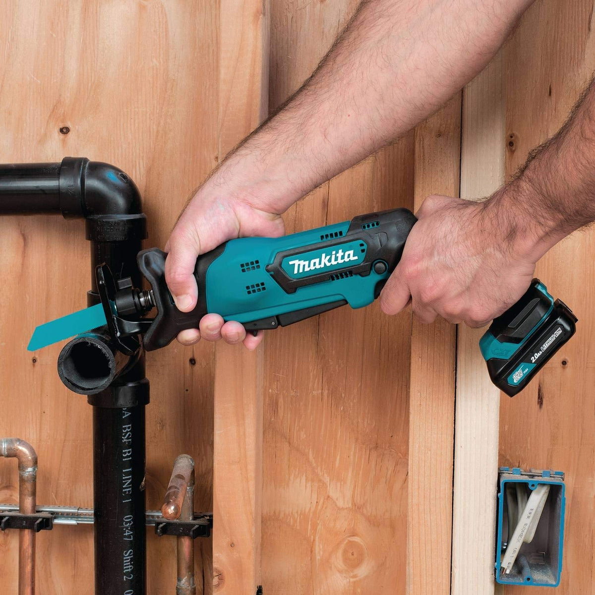 12V Cordless Lithium-Ion Reciprocating Saw Kit S7769